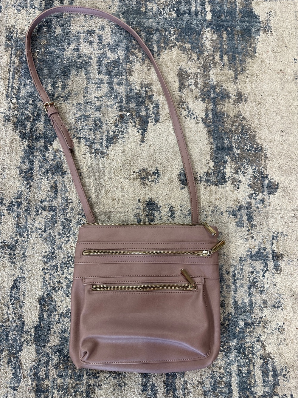 Crossbody bag